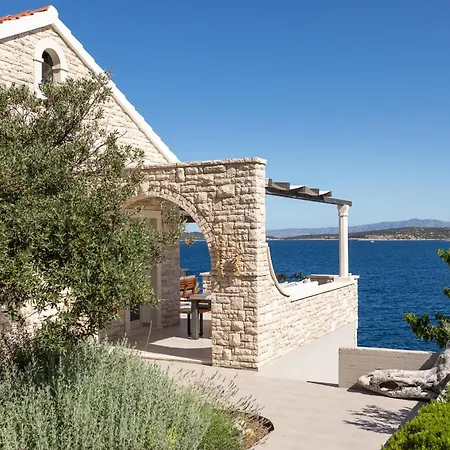 Summer Breeze Vela Luka